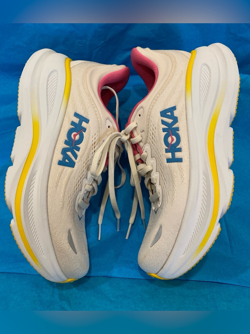 Hoka women’s Bondi 9 running walking shoe alabaster birch 7.5D brand new unworn - Picture 4 of 12